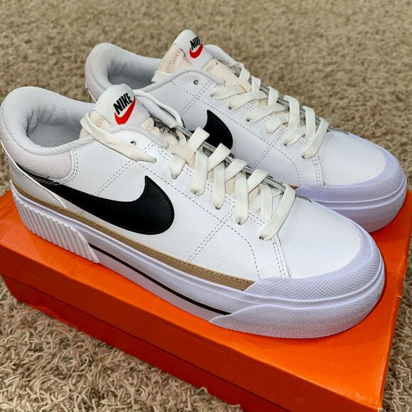 Nike Women's Court Legacy Lift Platform Sneakers Shoes DM7590-100 Size 9.5 (New) - Picture 5 of 16